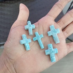 Cruz Larimar